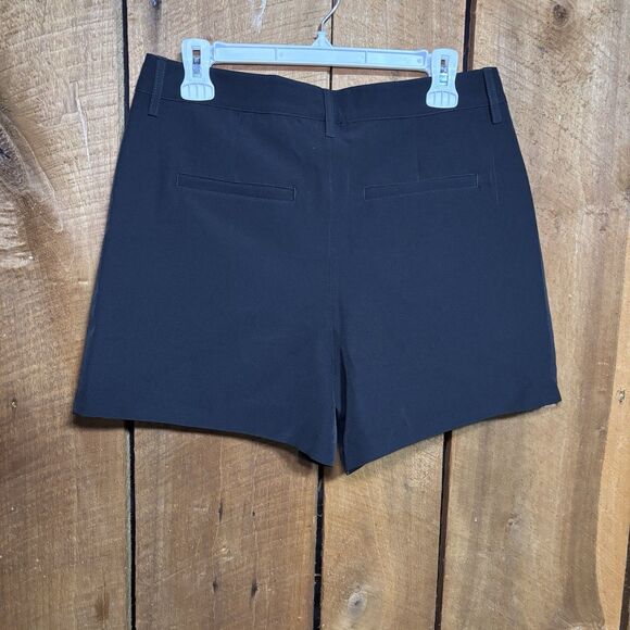 Edited by Remi Bader Women's Lightweight Trouser Short Black size 8 NWT - Picture 3 of 12